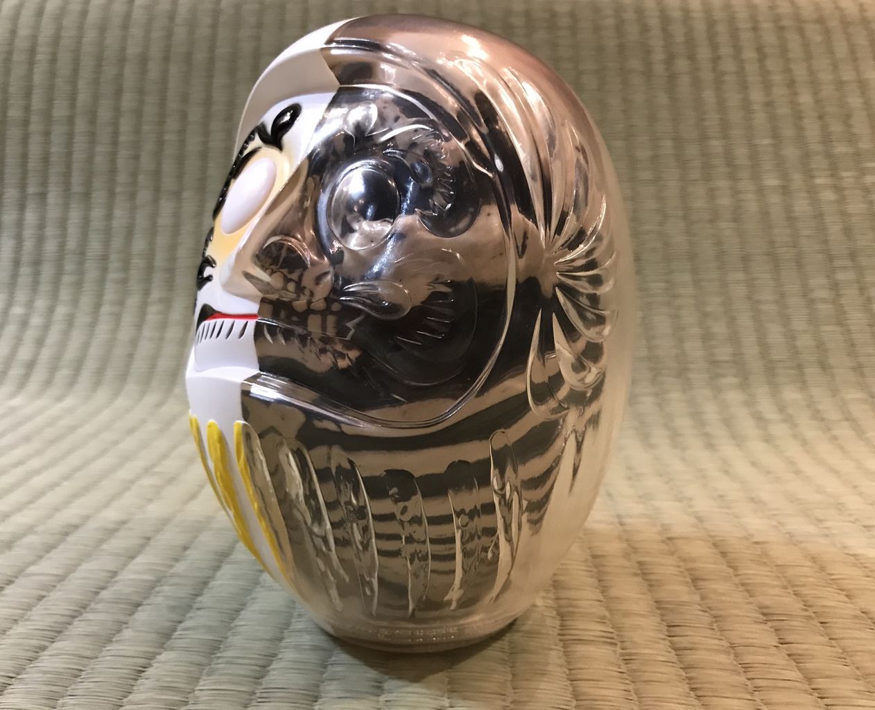 SECRETBASE/DARUMA SKULL X-RAY シークレットベース シークレット