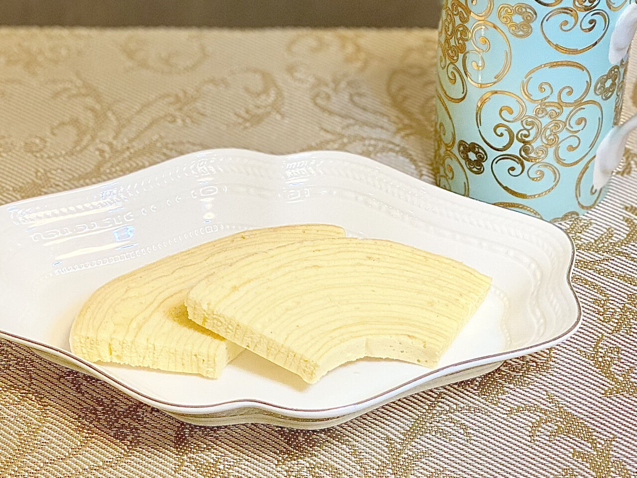 40代からのこっそりダイエット 糖質制限中の頂きものは悪なのか 第4弾 ハロウィンの手土産 ヨックモック Vs ユーハイム 40代からのこっそりダイエット 糖質制限中の頂きものは悪なのか 第4弾 ハロウィンの手土産 ヨックモック Vs ユーハイム