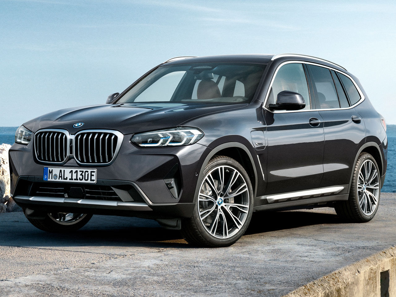【意外に】BMWのX3って、意外にデカくね？