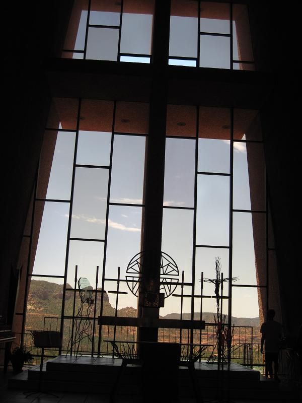 ホーリークロス 基本データ Chapel Of The Holy Cross セドナ 女ひとり旅 完全攻略 ホーリークロス 基本データ Chapel Of The Holy Cross セドナ 女ひとり旅 完全攻略