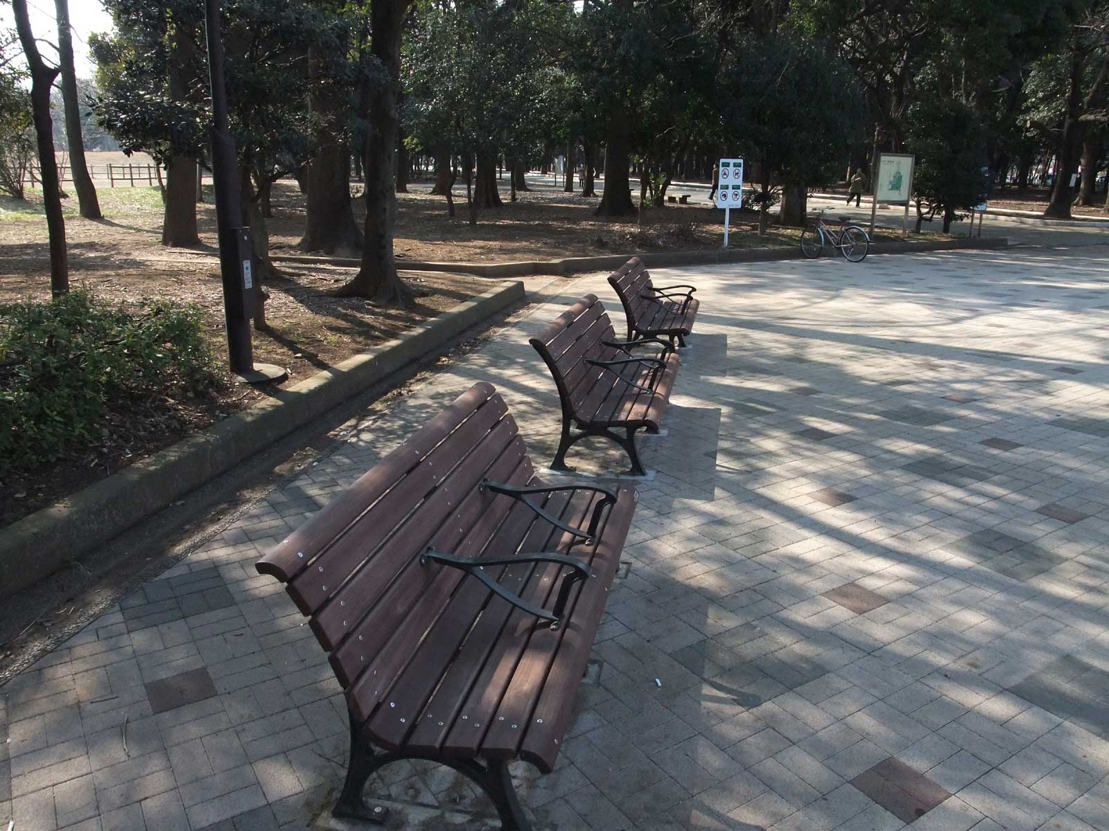 公園のベンチ フリー写真素材置き場 もちろん無料 公園のベンチ フリー写真素材置き場 もちろん無料