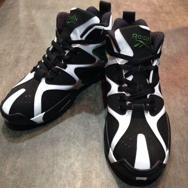 オリジナルカラーで入荷！！【REEBOK KAMIKAZE MID 1】が到着しており