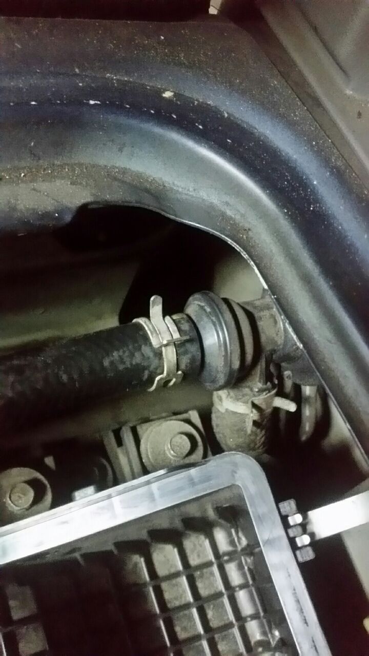 タウンボックス ブローオフバルブ 交換その1 三菱gto好きな私のぺージで す 見てくださいね