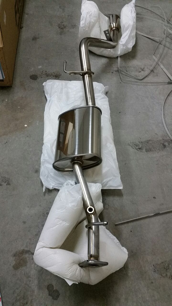 タウンボックス フジツボマフラー 取り付けです。 : 三菱GTO好き