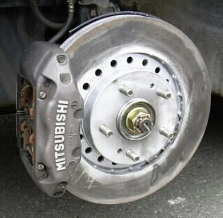 三菱GTO ブレーキキャリパー : 三菱GTO好きな私のぺージで〜す。見て