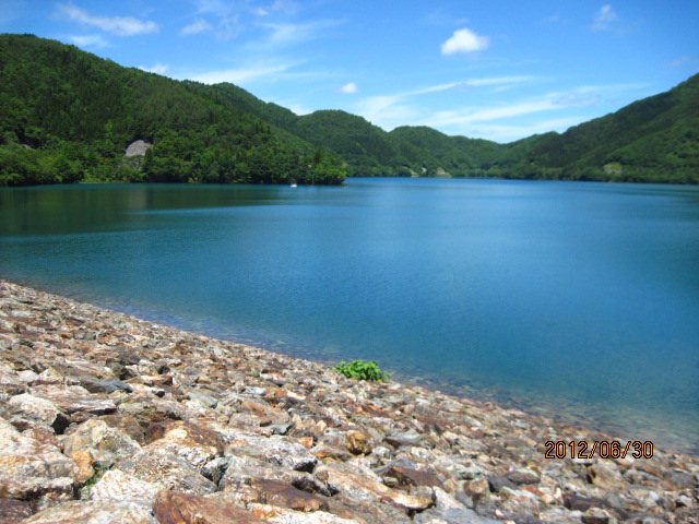 9df24f77.jpg
