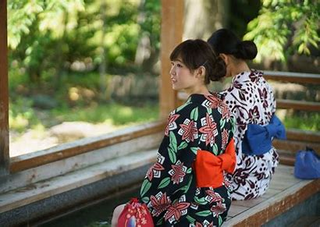 足湯のお姉さん