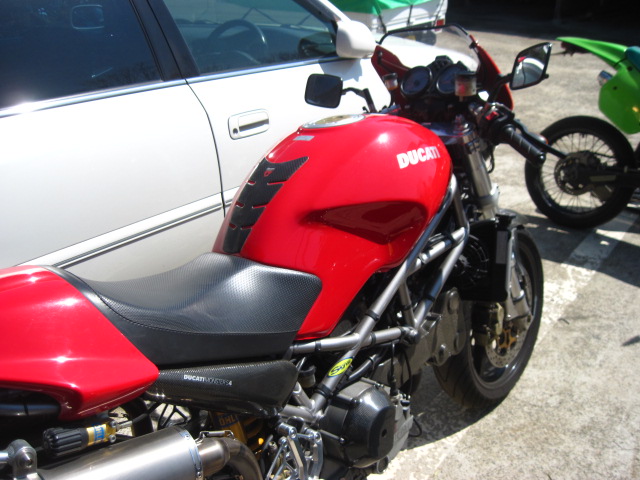 b0fb533d.jpg