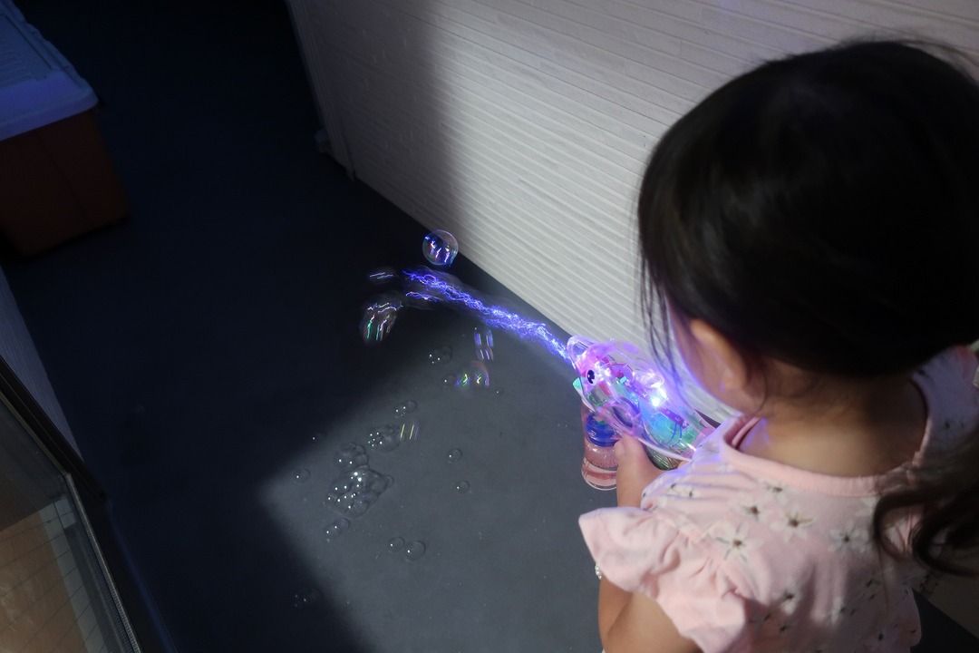 シャボン玉 (3)