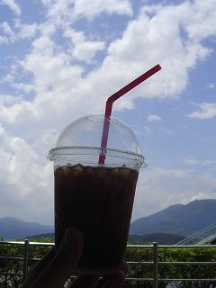 アイスコーヒーと空