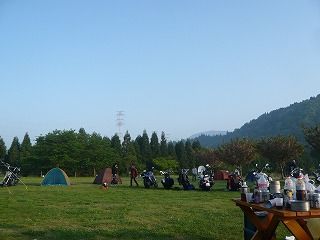 キャンプ場