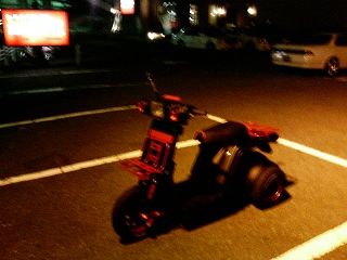 谷原交差点ガスト1