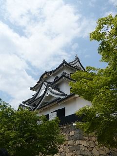 彦根城横から