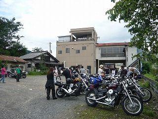 長瀞屋駐車場