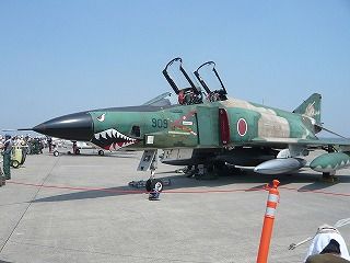 空軍機001