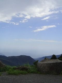 空1