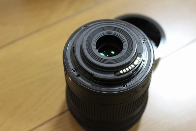 EF-S10-18£í£í (6)