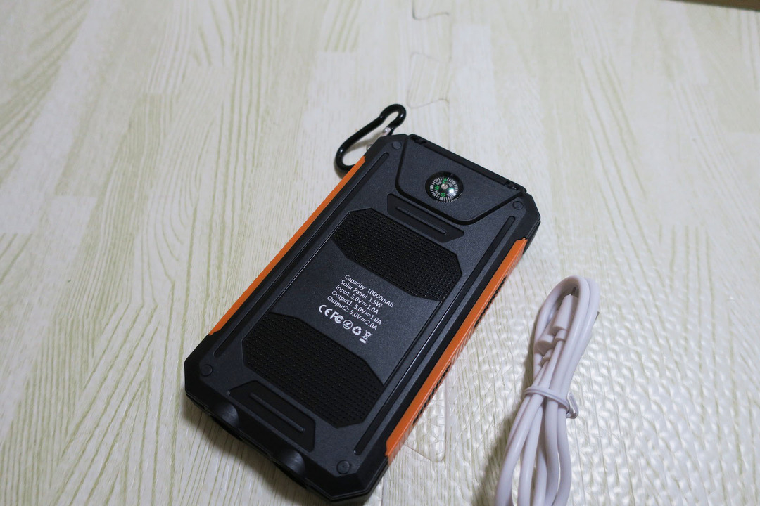 LEVIN 10000mAh ХХåƥ꡼ (5)