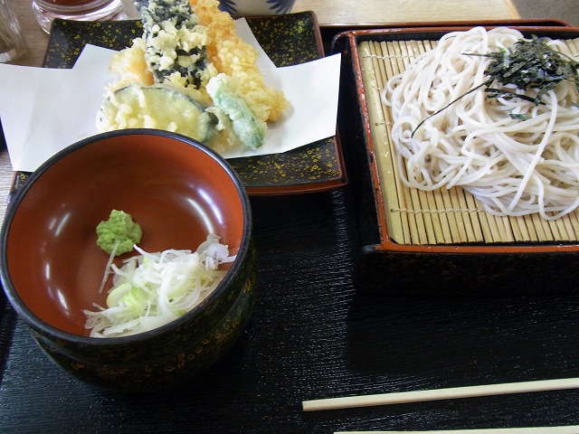 µ´Ḭ̀à (1)
