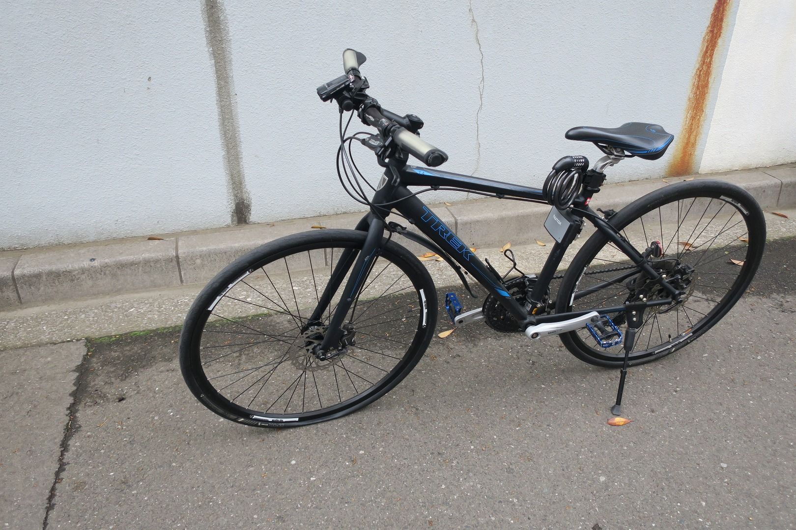 TREK 7.4FXのパンク。 : セイ生活