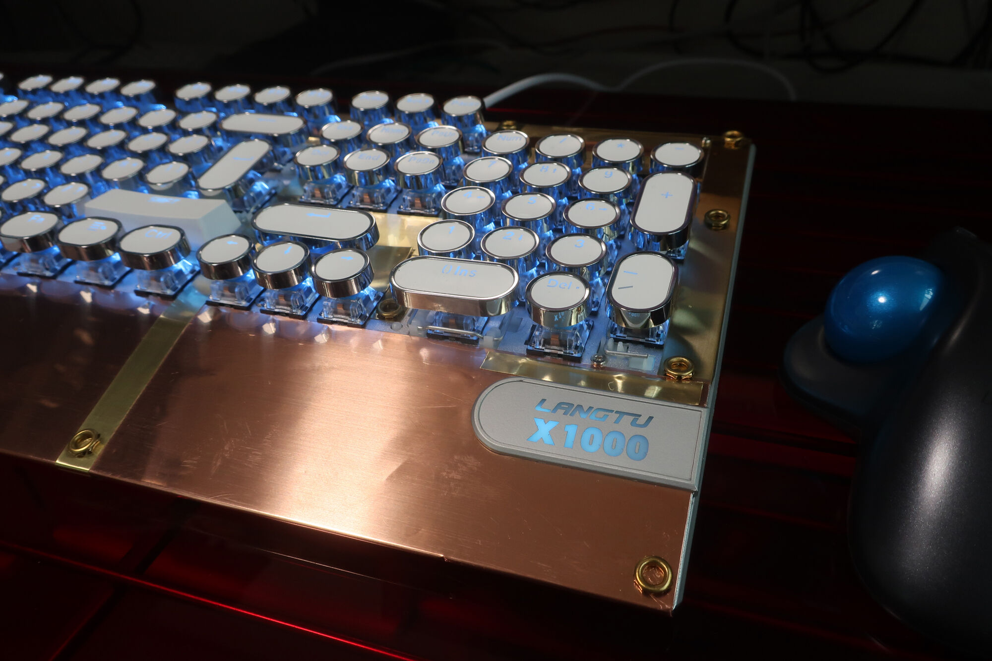 キーボードにスチームパンク感を出してみた セイ生活