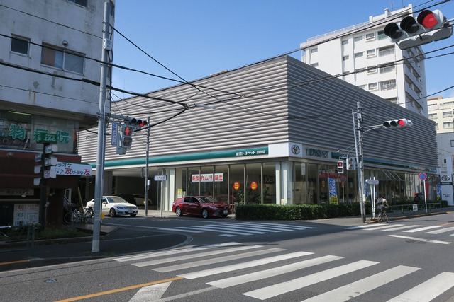 Tombo (2)
