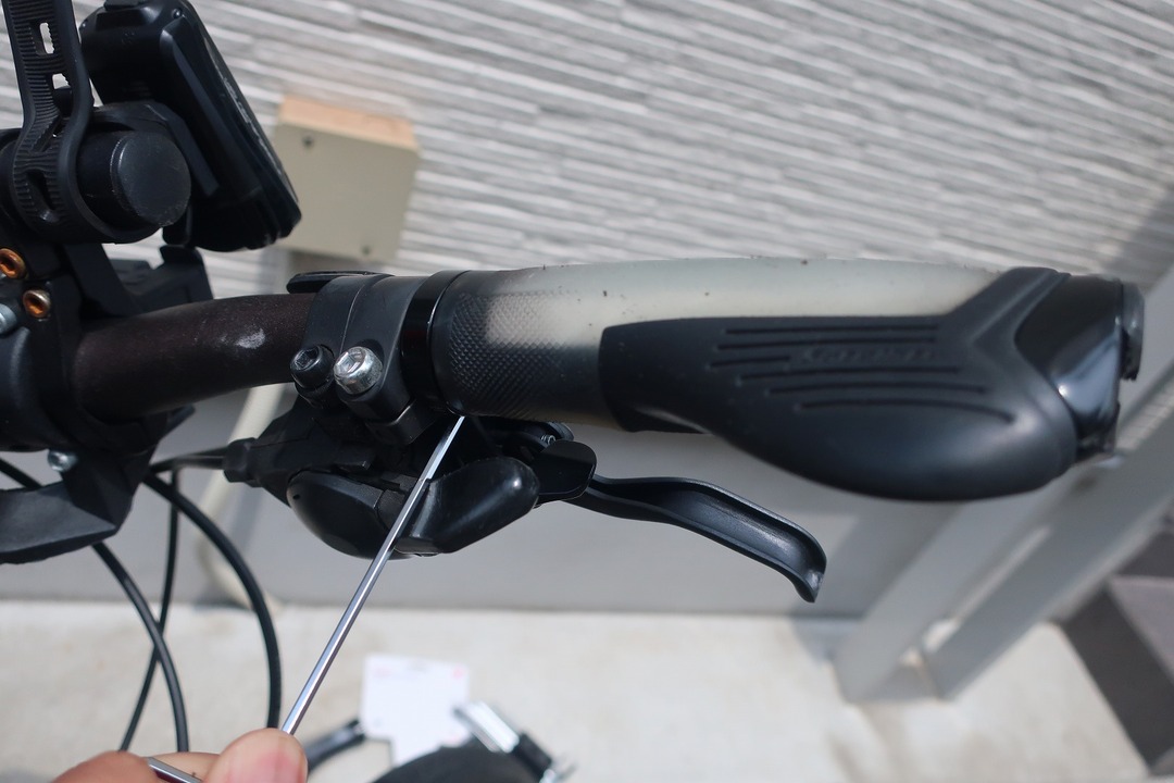 TREK7.4FX¥Ï¥ó¥É¥ë¥°¥ê¥Ã¥×¸ò´¹ (8)