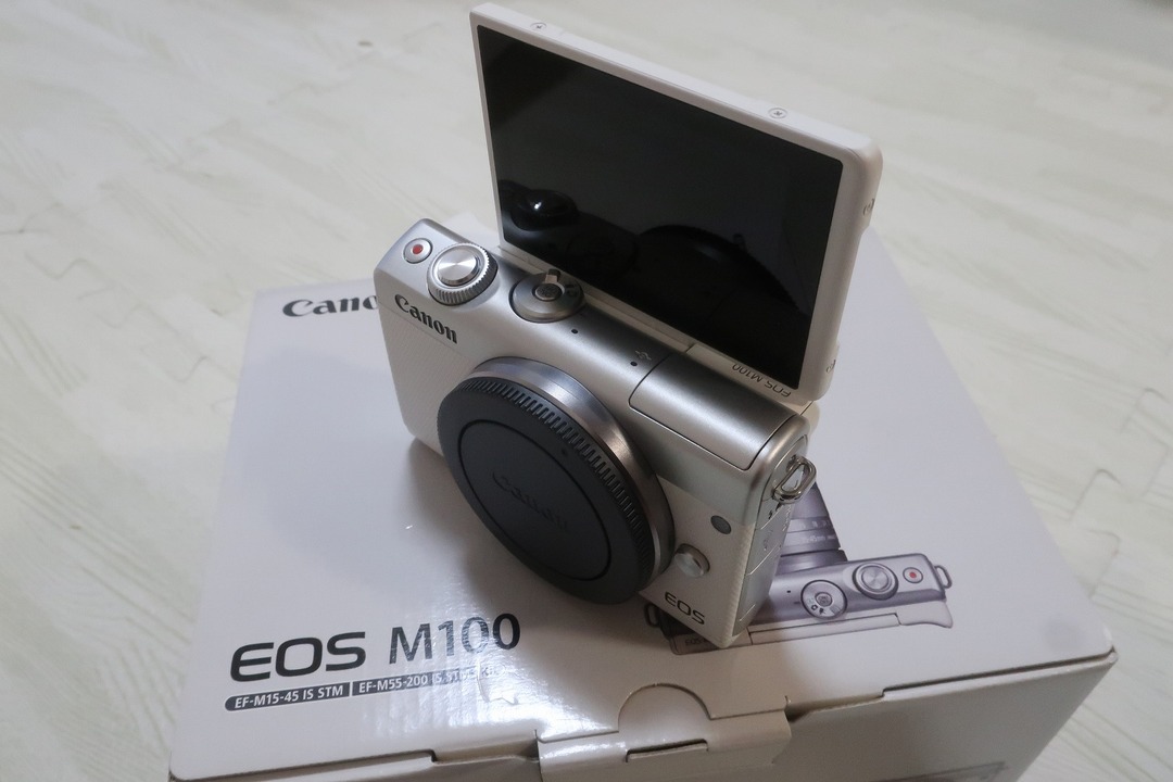 EOSM100 (6)