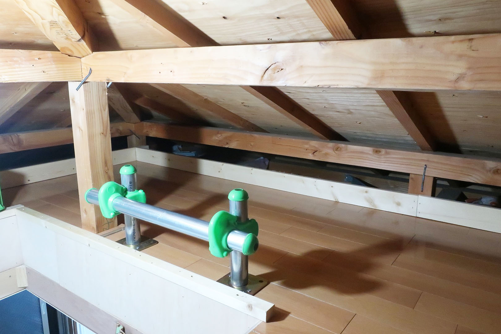 屋根裏収納をdndiy セイ生活 屋根裏収納をdndiy セイ生活