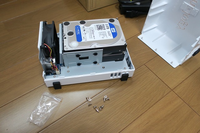 DS216J (9)