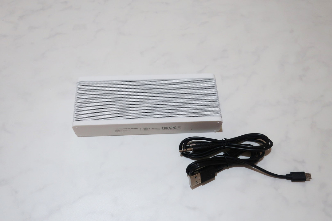 TaoTronics Buetooth Ëɿ她¥Ô¡¼¥«¡¼¡¡TT-SK09 (2)