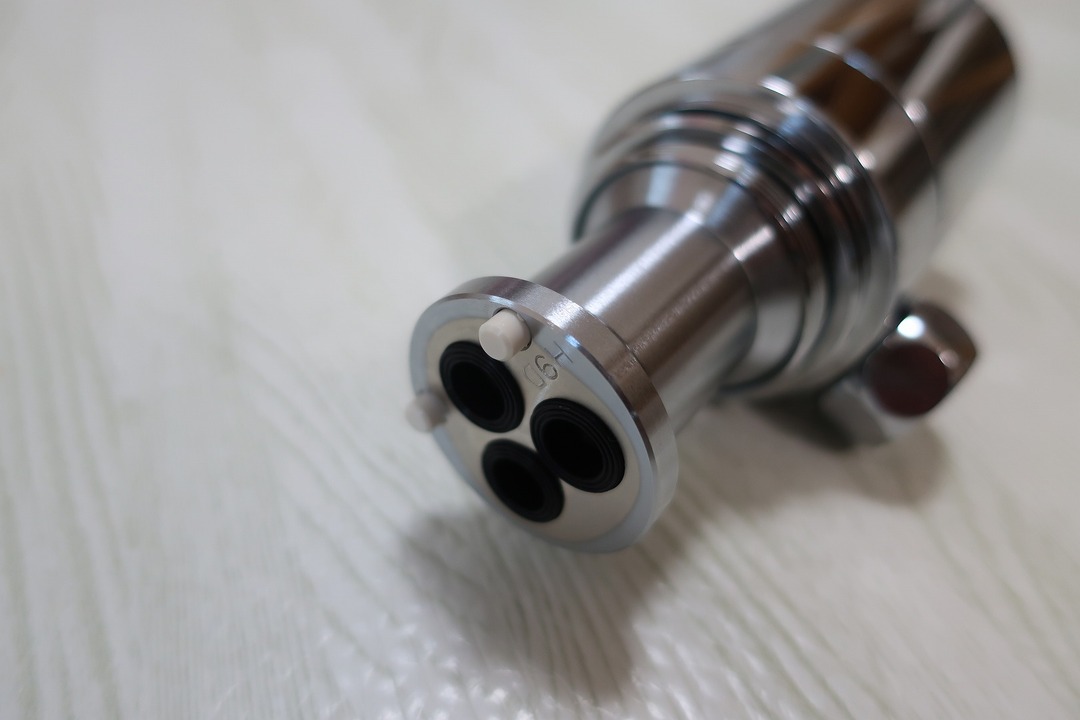 JH9024 (3)
