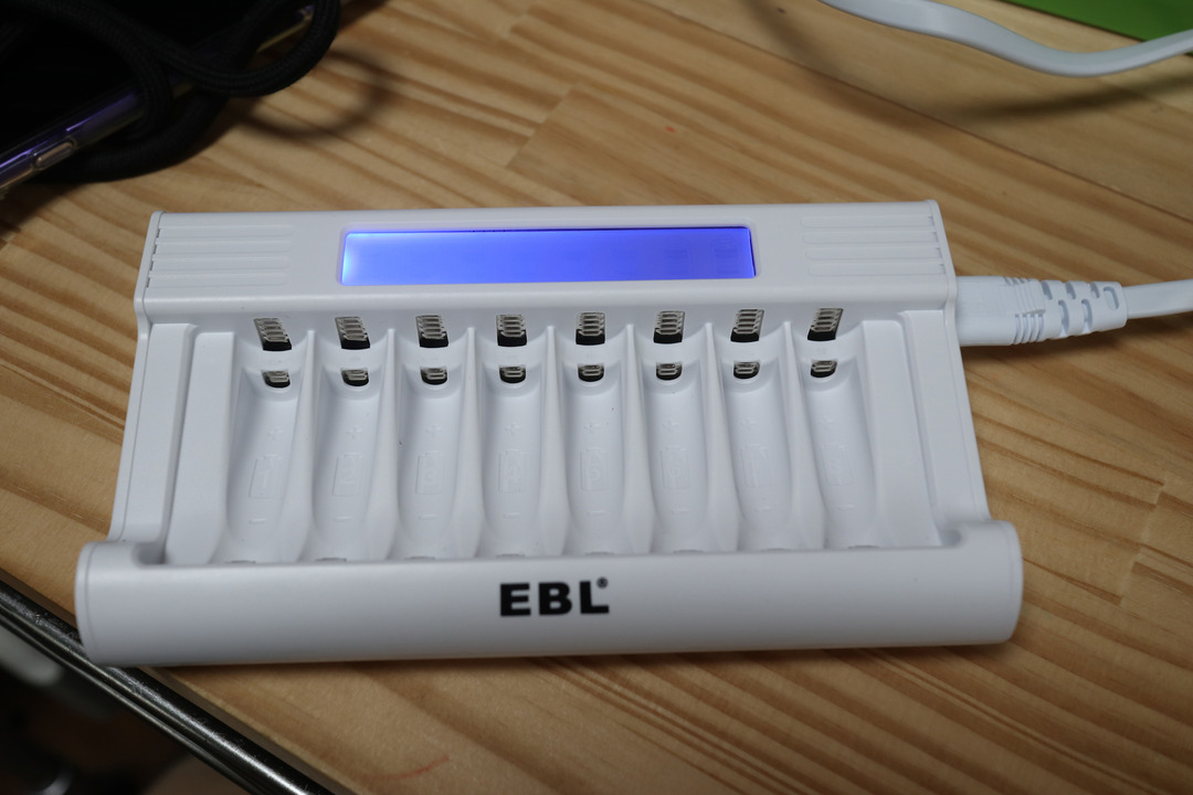 EBL充電器 (3)