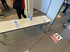 00 (3)