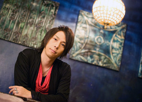 001インタビュー