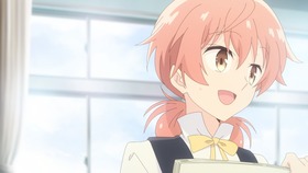４