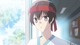 ４