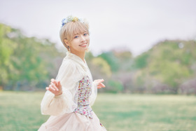 山崎はるか_アーティスト写真