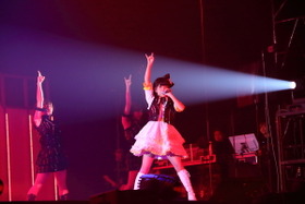 M19 dokukinoko_Y1W0583