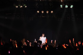 オフィシャル写真④