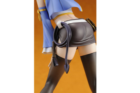 f03