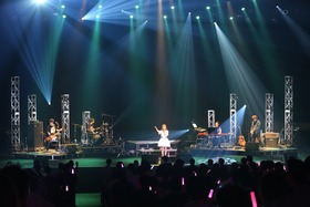【web用】和氣あず未1stワンマンライブ3