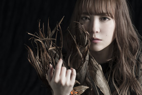 kurosakimaon_decadence_A-photo_main