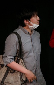 声優役を演じる小田柿さん