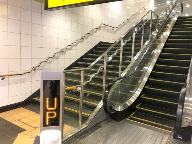 豊橋JK 盗撮 愛知県】豊橋駅の地下通路階段で女子高生が盗撮被害。会社員(32)逮捕 : 性犯罪NEWSについてのブログ