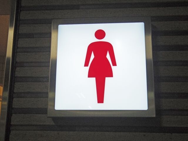 女子トイレの案内板