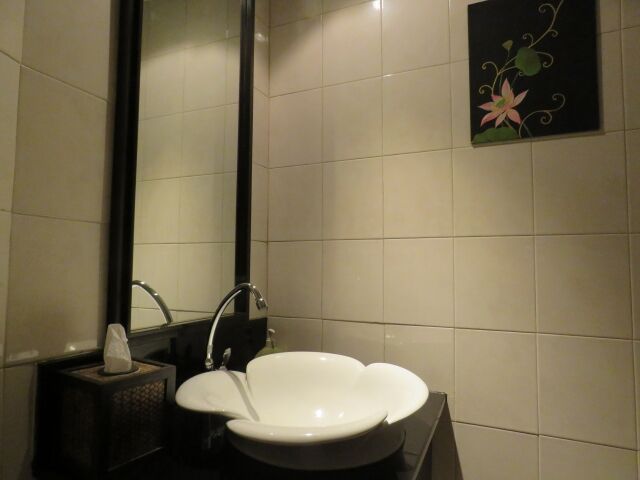 トイレの洗面台