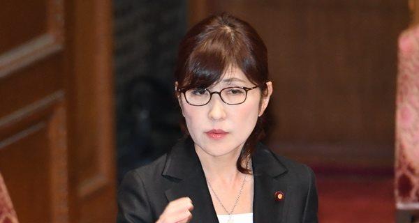 稲田朋美