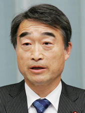 根本匠(厚労相)