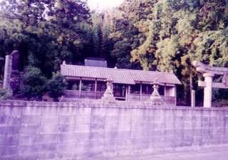 004136c8.jpg